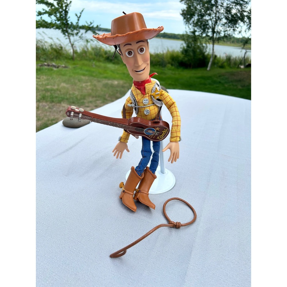 Y2k Disney Toy Story Woody 12" Guitar Hat Lasso 2001 Hasbro Pull String WORKS!